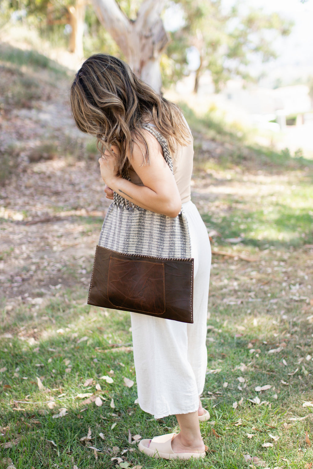 Handmade Wool & Leather Twisted Bag (Patterned)