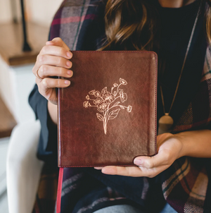 ESV Journaling Bible: Yorkshire Theme